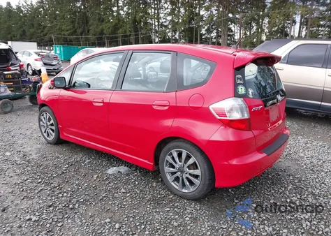 2013 Honda Fit Sport z USA, uszkodzony, nr VIN JHMGE8H53DC026528